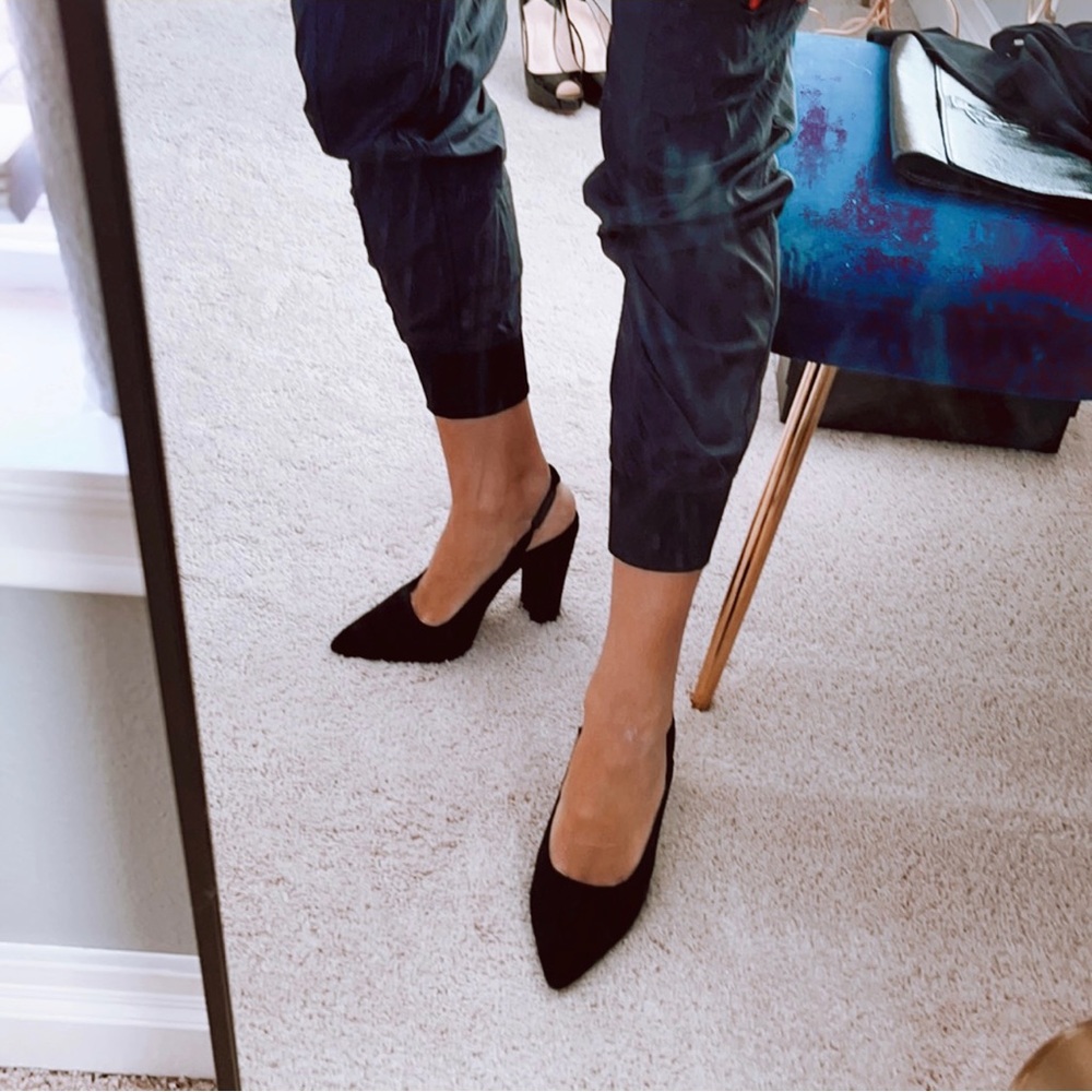 Forever 21 black suede heels
